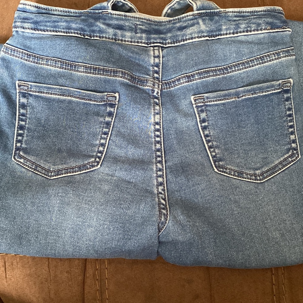 Overall - Picture 4 of 4